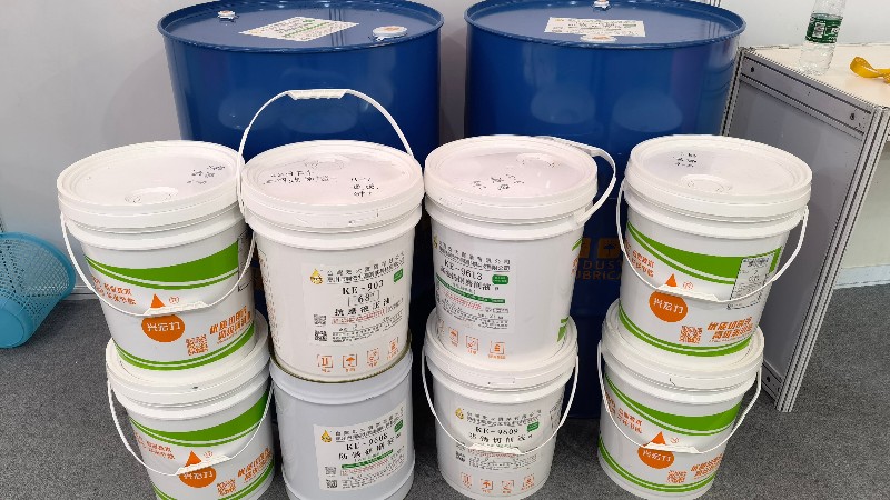 CNC加工不同刀具材料需選擇不同特點(diǎn)切削液